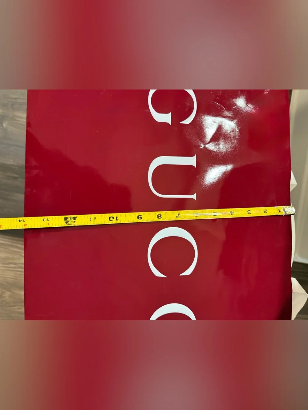 GUCCI Shopping Bag, Box & Ribbon. White Logo. Matte Box / High Shine Bag